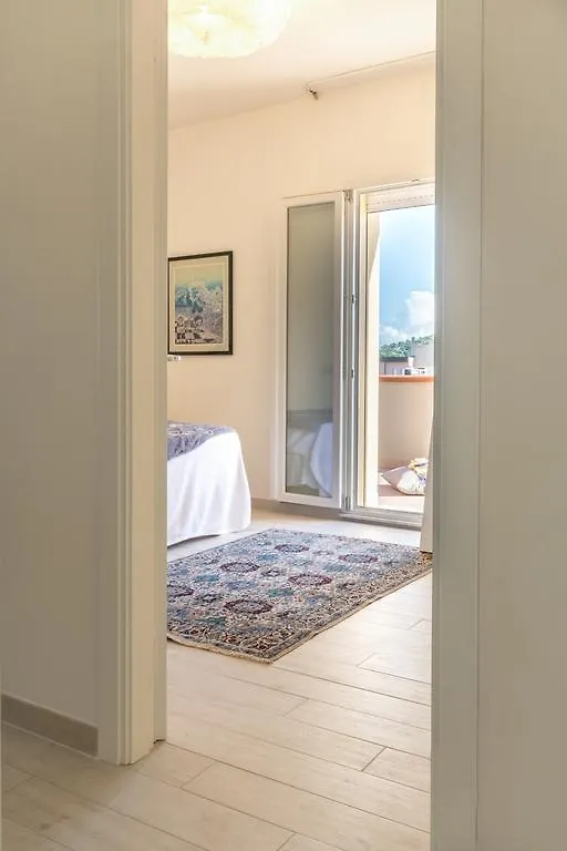 Elafi Penthouse Apartment Cagliari