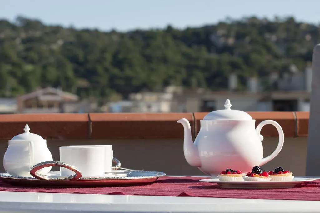Elafi Penthouse Apartment Cagliari Italy